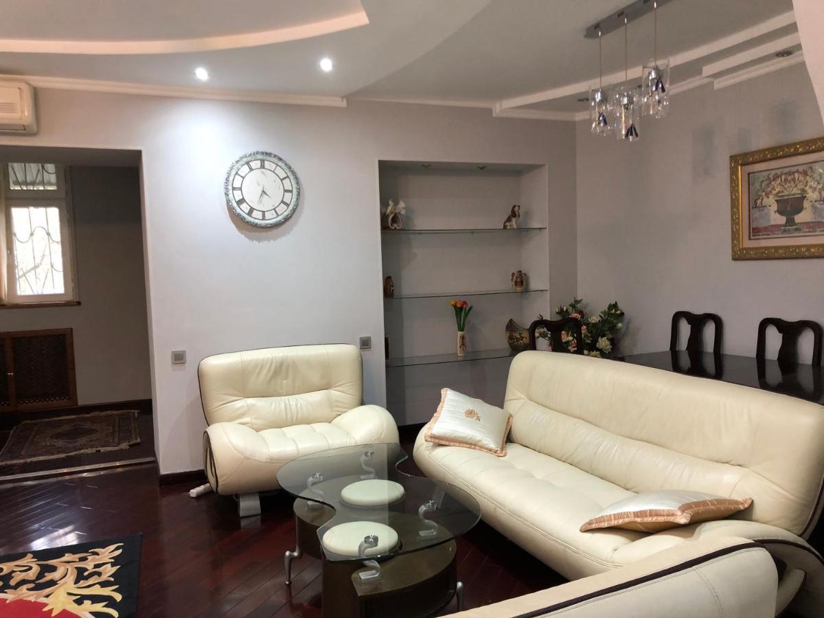 Beautiful Apartments In The Heart Of The City Tasjkent Eksteriør billede